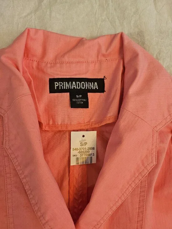 Pink jacket - Picture 3 of 8